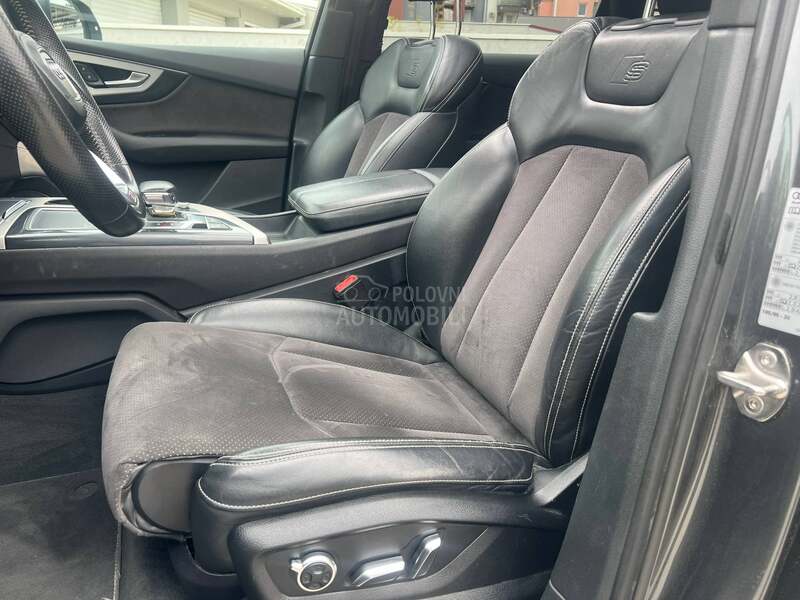 Audi Q7 3.0 S-LINE PANO VIRT