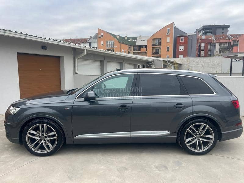 Audi Q7 3.0 S-LINE PANO VIRT