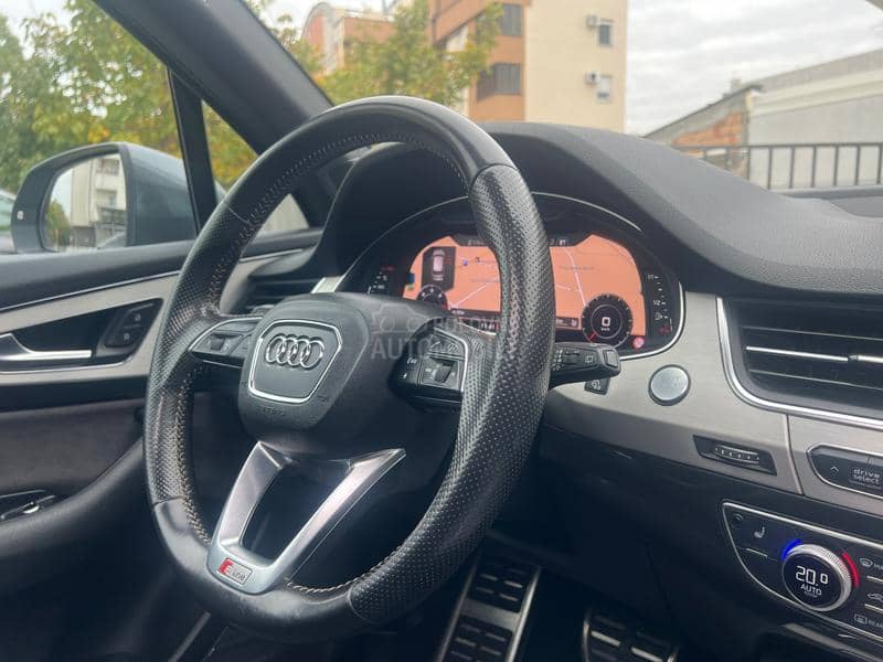 Audi Q7 3.0 S-LINE PANO VIRT