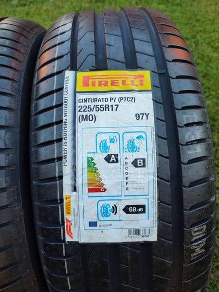Pirelli 225/55 R17 Letnja