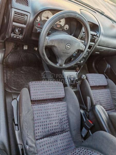 Opel Astra G 