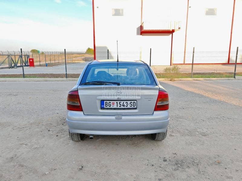 Opel Astra G 