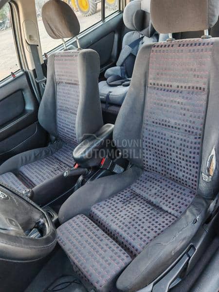 Opel Astra G 