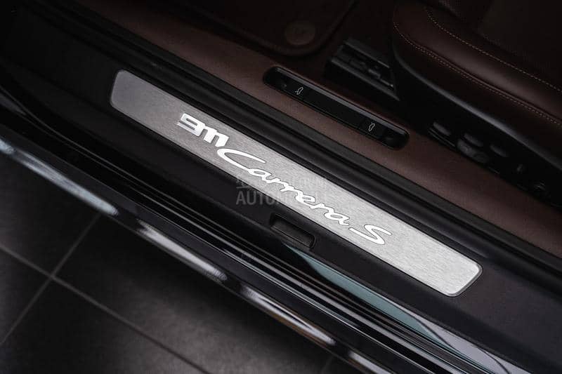 Porsche 911 Carrera S