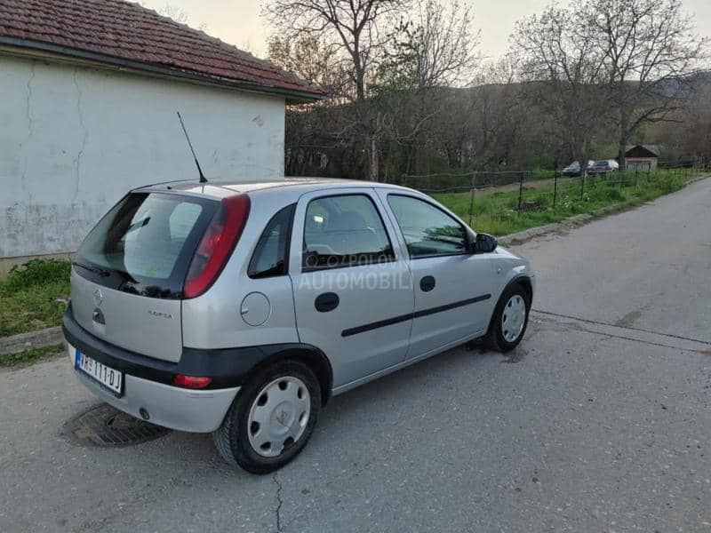 Opel Corsa B 