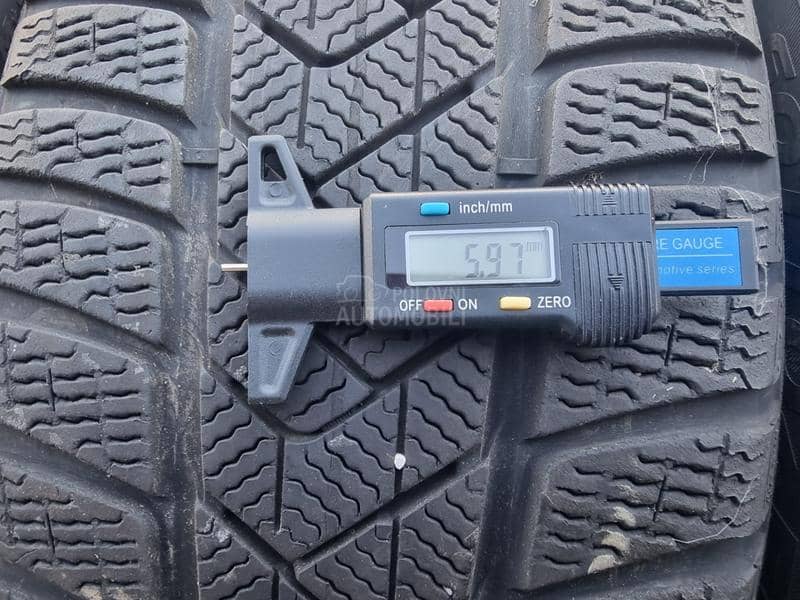 Pirelli 225/40 R18 Zimska