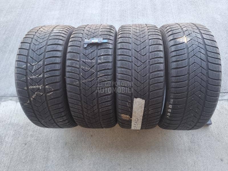Pirelli 225/40 R18 Zimska