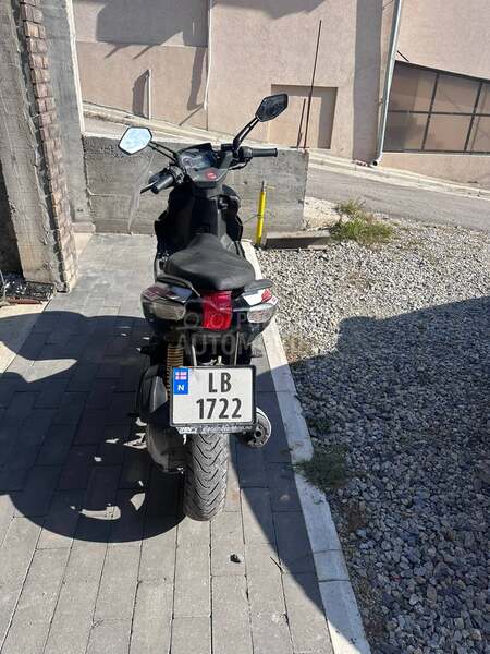Aprilia sr 50 r