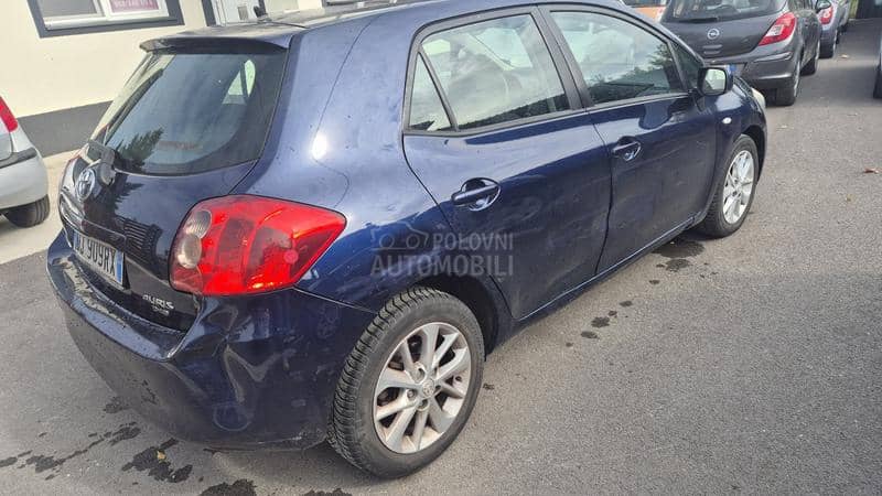Toyota Auris 1.4D4D AUTOMA