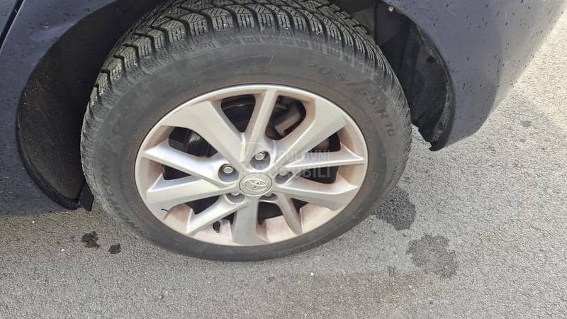 Toyota Auris 1.4D4D AUTOMA