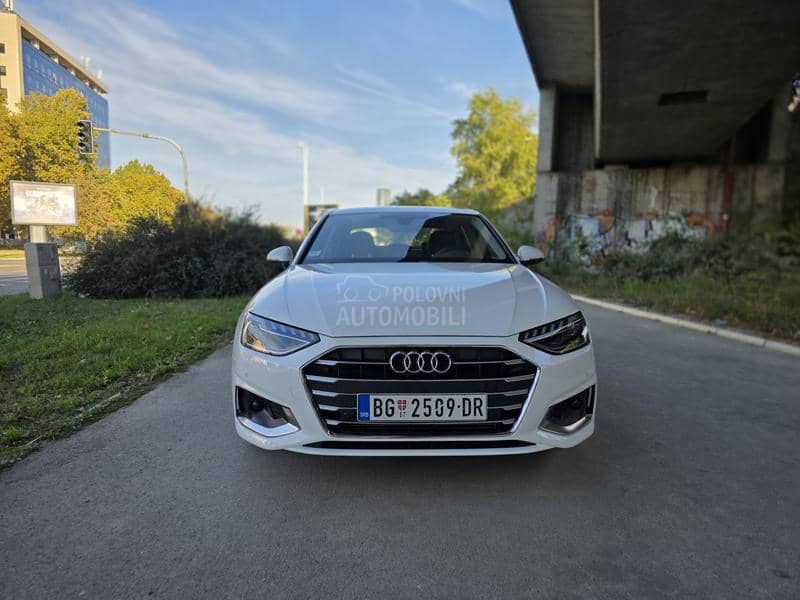 Audi A4 2.0 TFSI S TRONIC Audi A4 2.0 TFSI S TRONIC