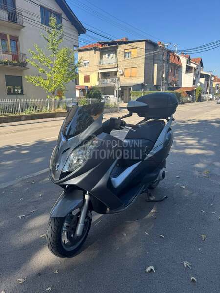 Peugeot Satelis 250