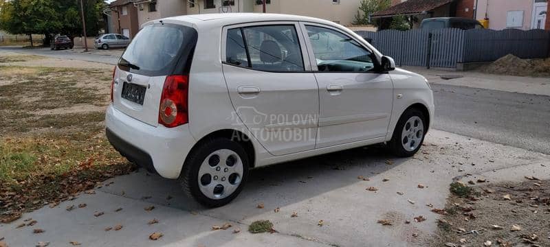 Kia Picanto 1.1  seven