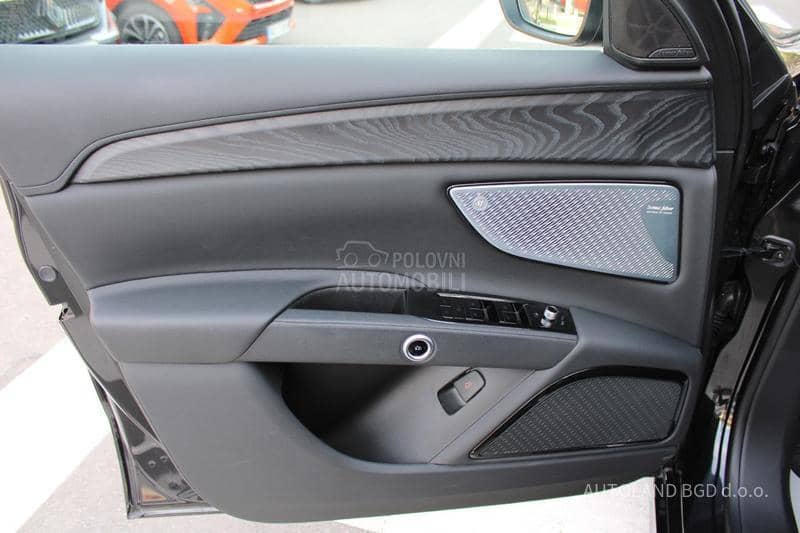 Maserati Grecale 2.0 4X4 Hybrid AUT Maserati Grecale 2.0 4X4 Hybrid AUT