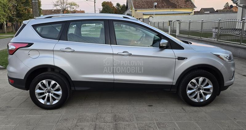 Ford Kuga r.e.s.t.y.l.i.n.g