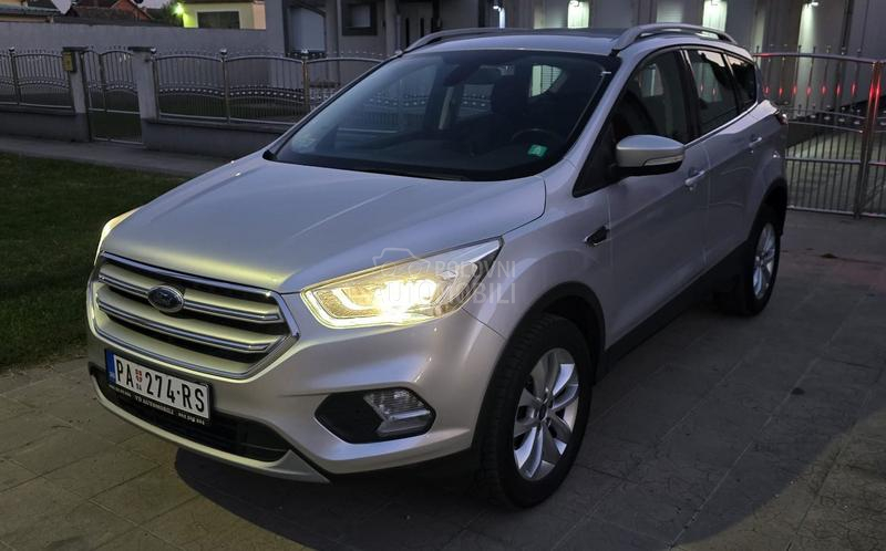 Ford Kuga r.e.s.t.y.l.i.n.g