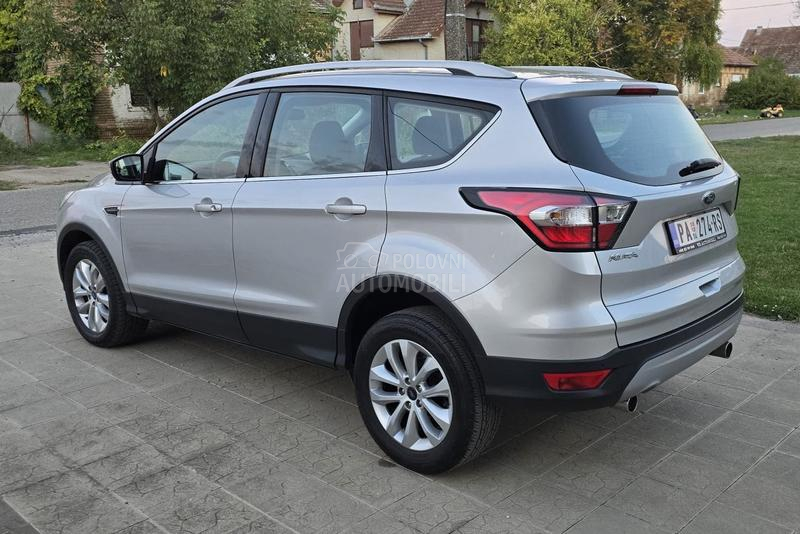 Ford Kuga r.e.s.t.y.l.i.n.g