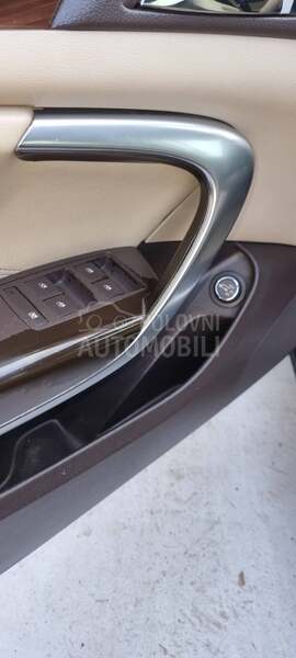 Opel Insignia 2.0 CDTI SPORT
