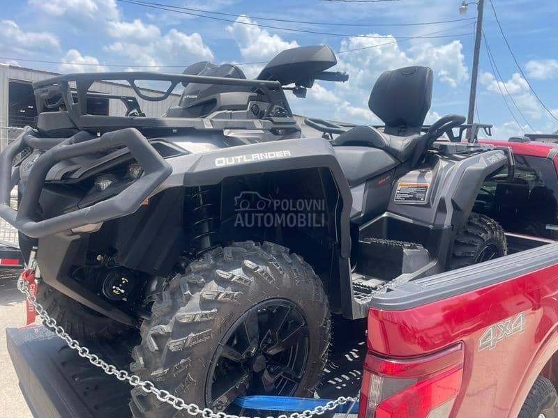 Can-Am Outlander Max 850 XT