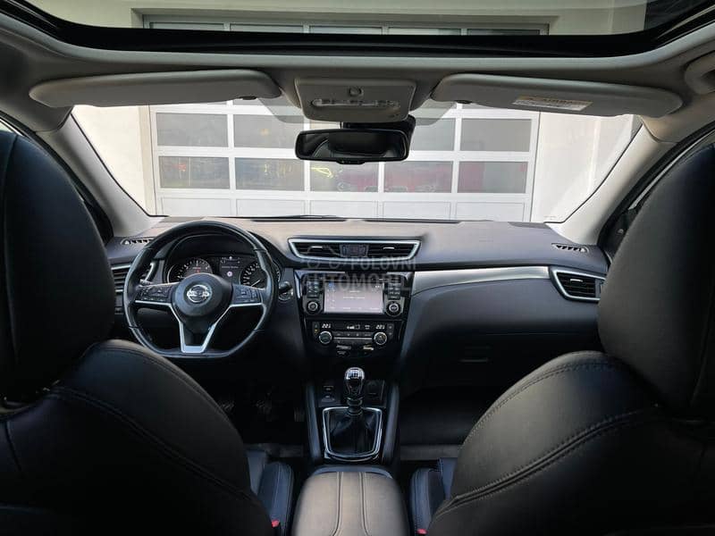 Nissan Qashqai 1.6DCI Tekna 4x4 CH
