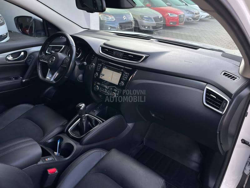 Nissan Qashqai 1.6DCI Tekna 4x4 CH