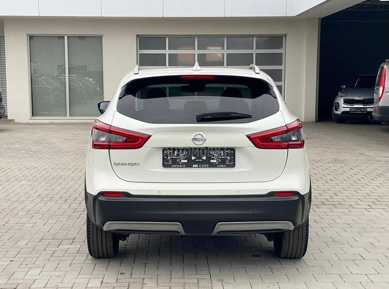 Nissan Qashqai 1.6DCI Tekna 4x4 CH