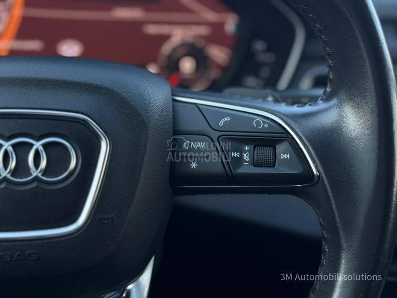Audi A4 2.0TDI/DSG/SPORT