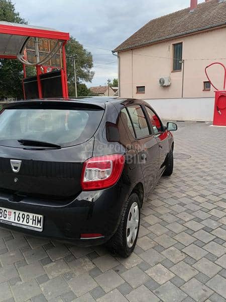 Dacia Sandero 