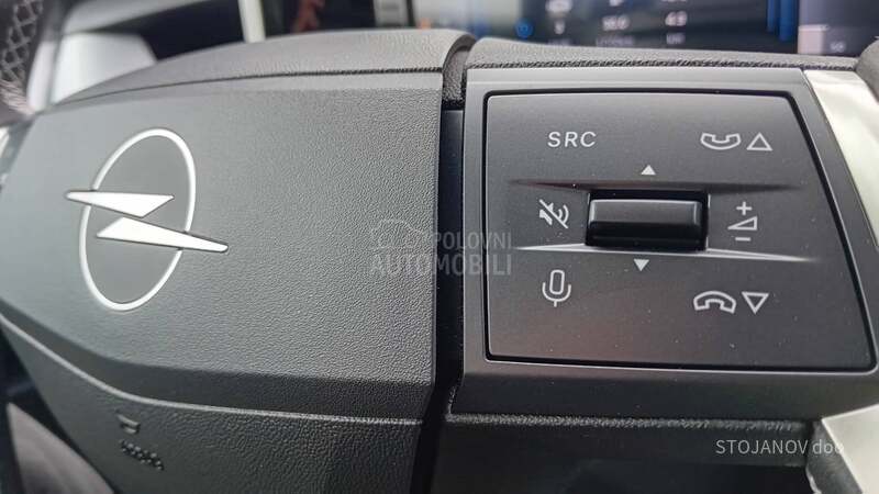 Opel Frontera GS 1.2 DCT HYBRID