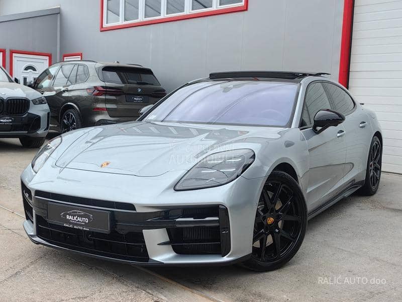 Porsche Panamera 4S E-Hybrid/Act Ride