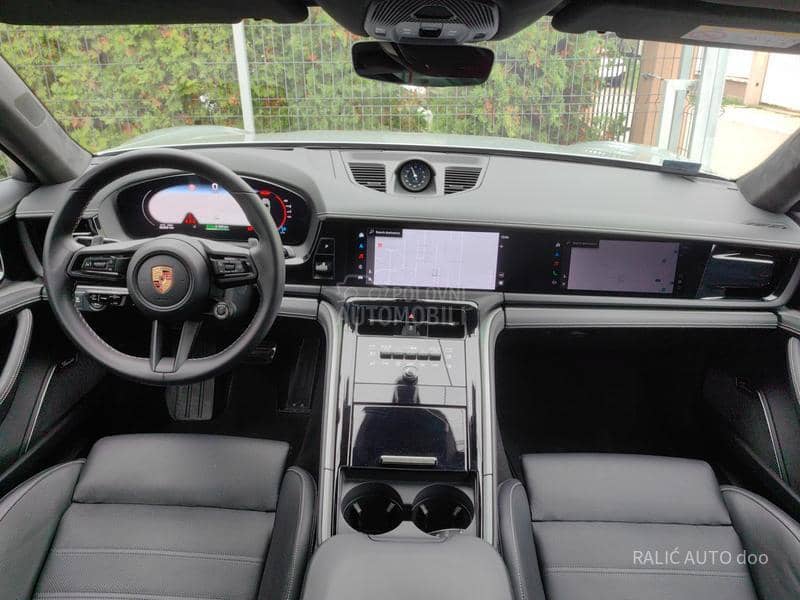 Porsche Panamera 4S E-Hybrid/Act Ride
