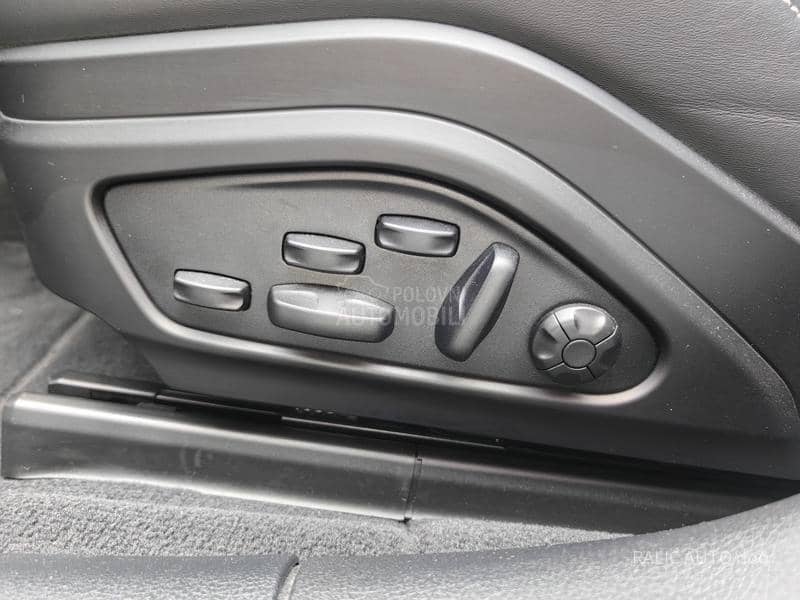 Porsche Panamera 4S E-Hybrid/Act Ride