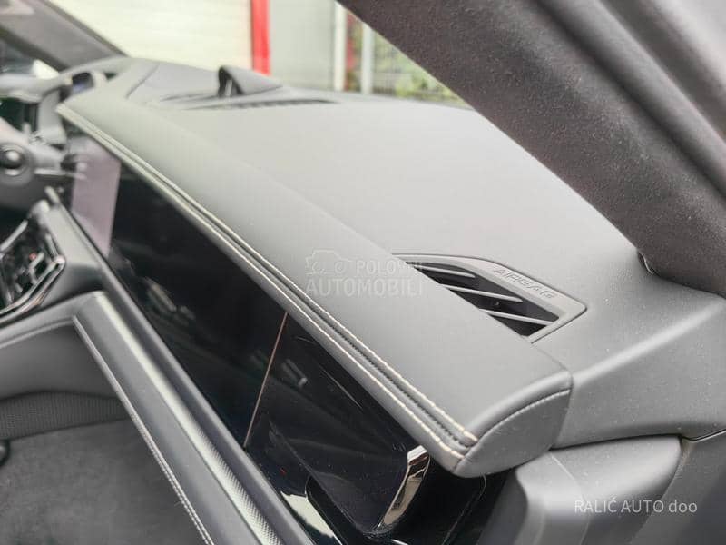 Porsche Panamera 4S E-Hybrid/Act Ride