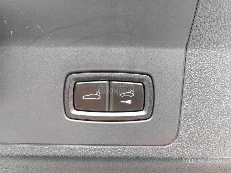 Porsche Panamera 4S E-Hybrid/Act Ride