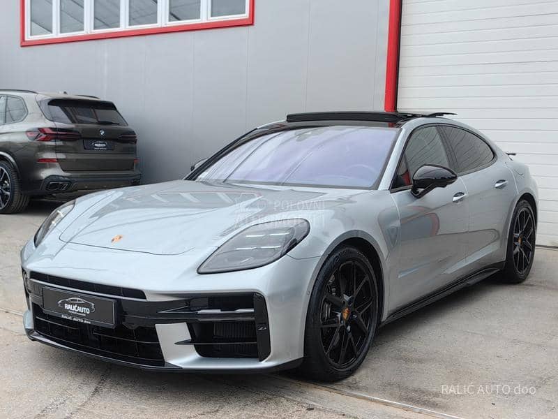 Porsche Panamera 4S E-Hybrid/Act Ride