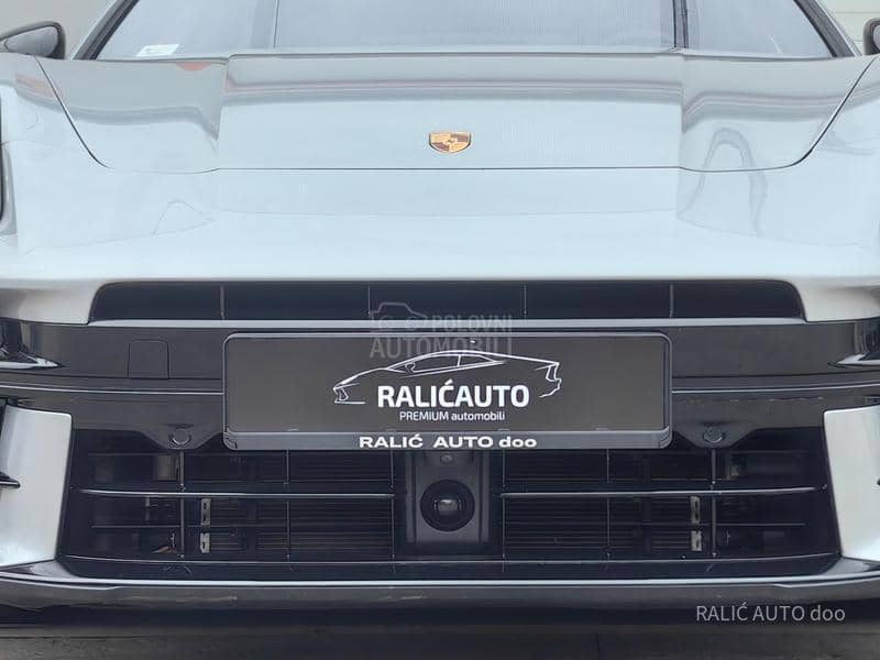 Porsche Panamera 4S E-Hybrid/Act Ride