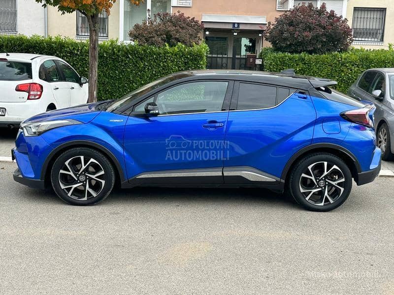 Toyota C-HR 1.8 VVT-i Hybrid Kam