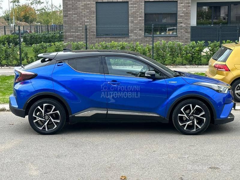 Toyota C-HR 1.8 VVT-i Hybrid Kam
