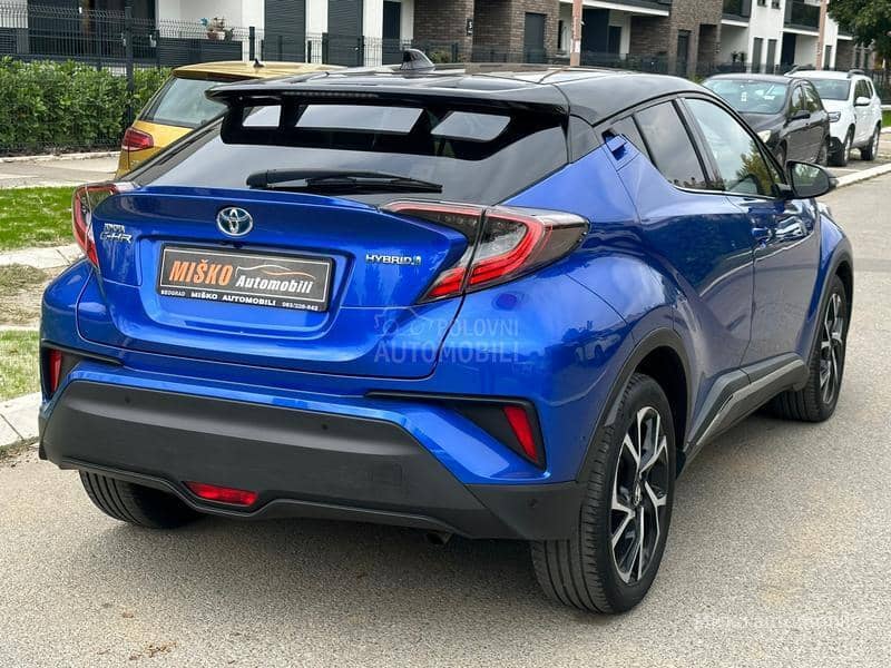 Toyota C-HR 1.8 VVT-i Hybrid Kam
