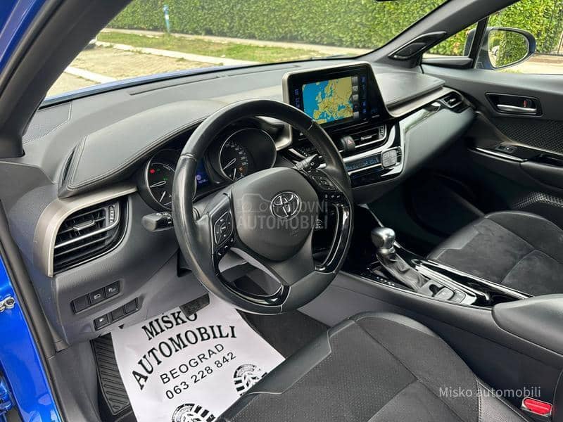 Toyota C-HR 1.8 VVT-i Hybrid Kam