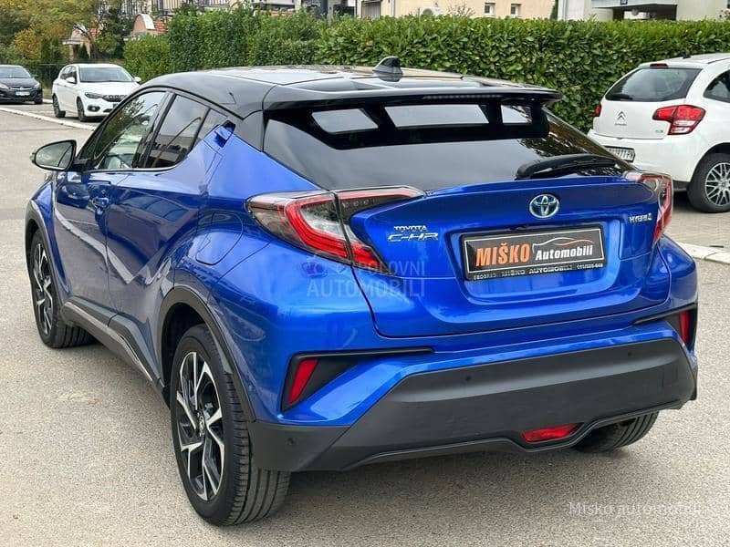 Toyota C-HR 1.8 VVT-i Hybrid Kam