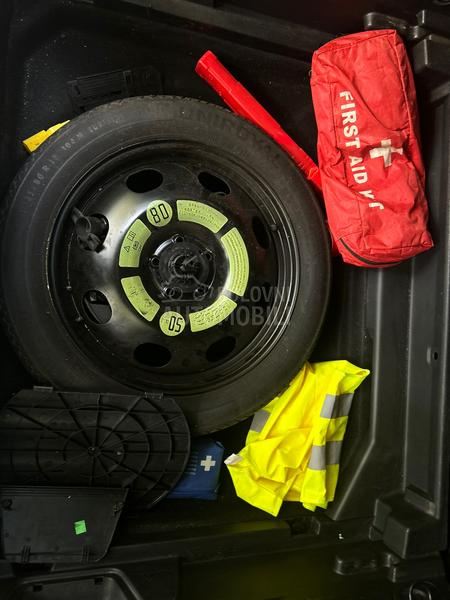 Peugeot 3008 1.5 HDI BUISNESS AUT