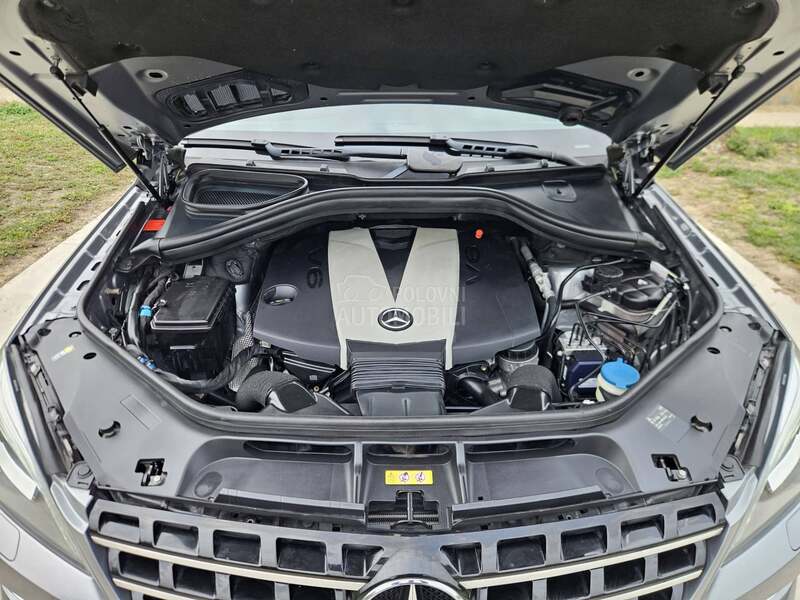 Mercedes Benz ML 350 CDI 4X4 BLUETEC