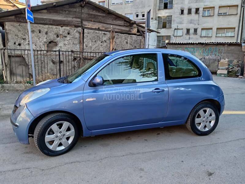 Nissan Micra 