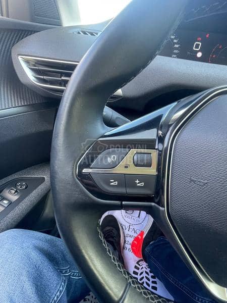 Peugeot 3008 1.5 HDi 131hp Nov