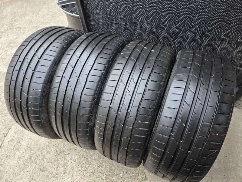 Hankook 225/45 R18 Letnja