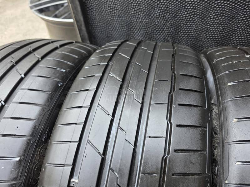 Hankook 225/45 R18 Letnja