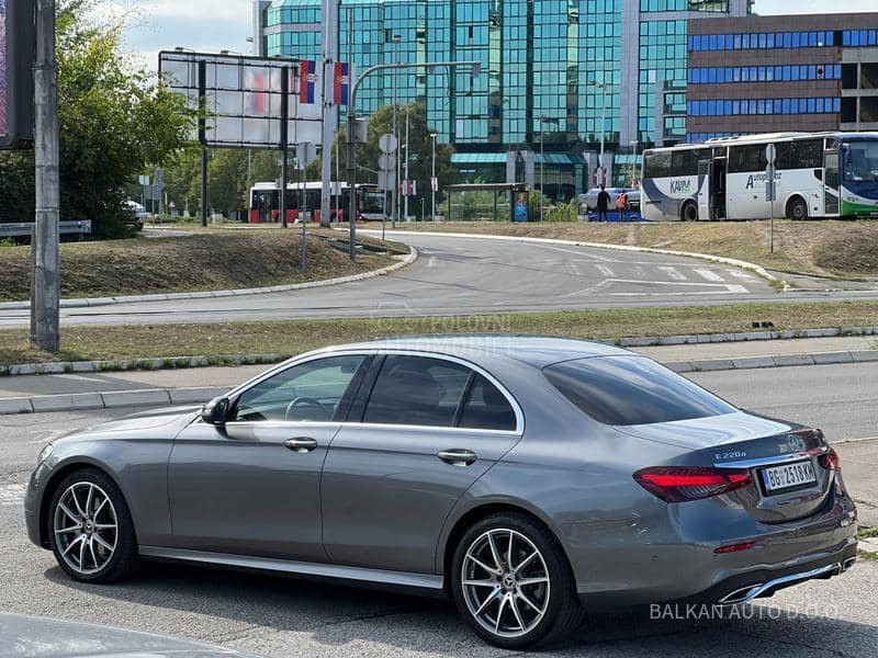 Mercedes Benz E 220 D/4MATIC/AMG Mercedes Benz E 220 D/4MATIC/AMG