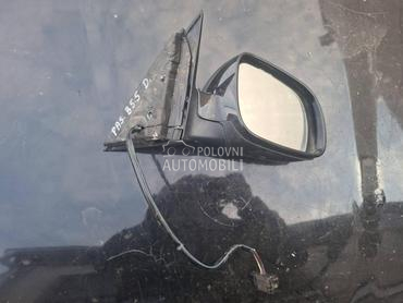 desni retrovizor za Volkswagen Passat B5.5