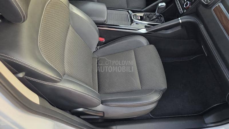 Renault Koleos 2.0 DCI INITIALE